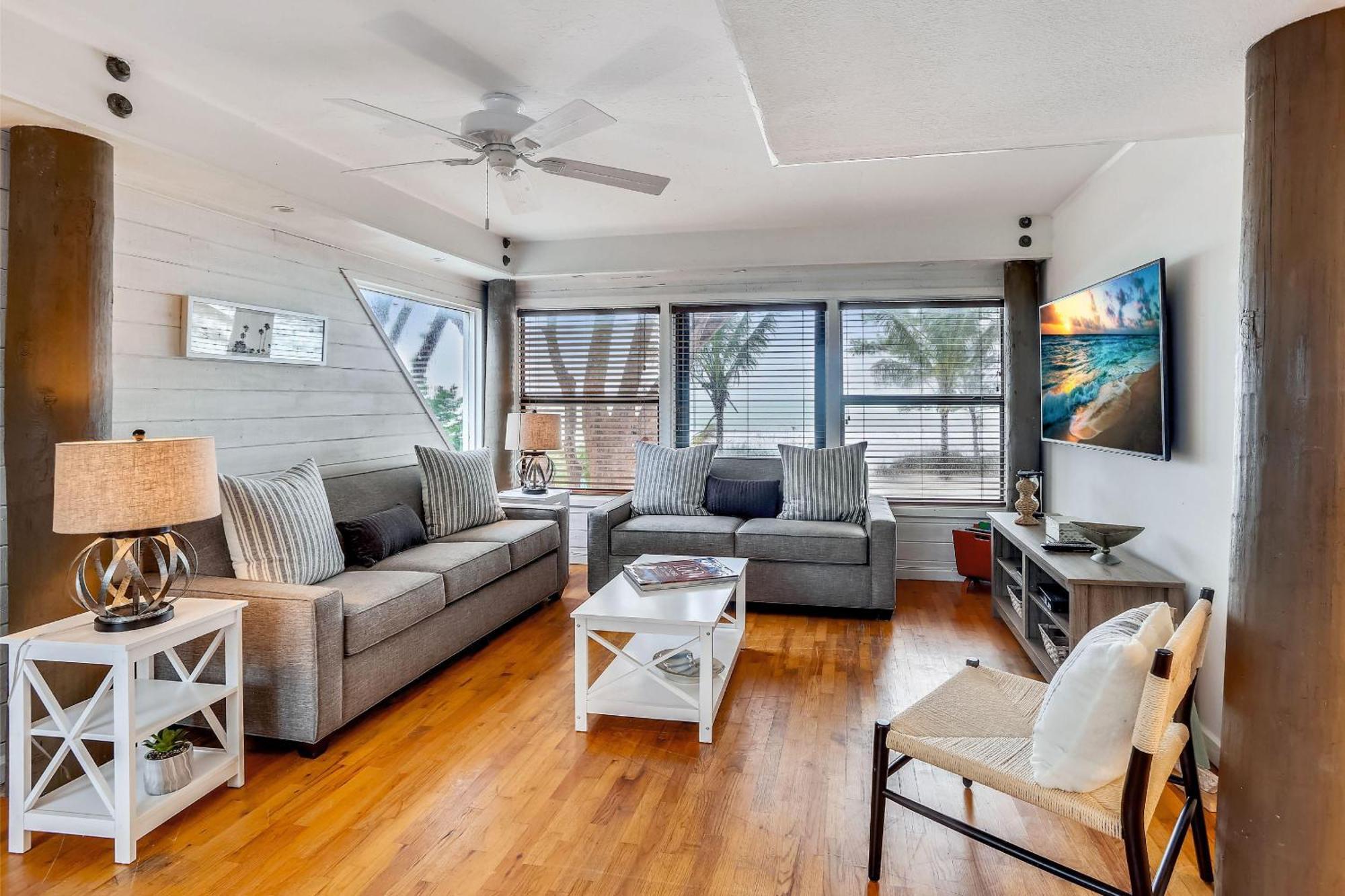 Sunset Beach House - All Villa St. Pete Beach Exteriör bild